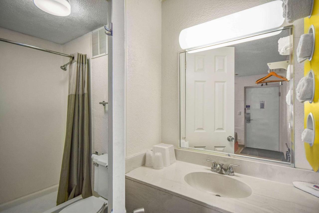 Motel 6-North Ridgeville, Oh - Cleveland Intl Airport - N Ridgeville Exterior foto