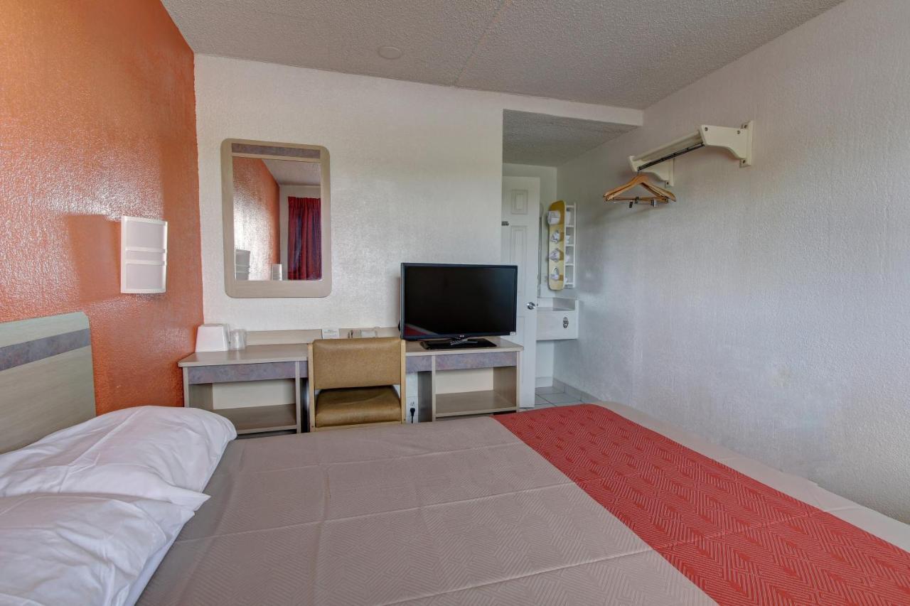 Motel 6-North Ridgeville, Oh - Cleveland Intl Airport - N Ridgeville Exterior foto